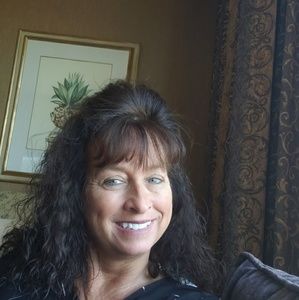 Meet your Posher, Raye